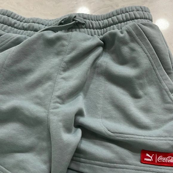 Coca-Cola X Puma Women's Slate  Shorts size Small - Picture 5 of 12